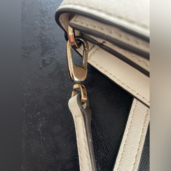 Tory Burch Crossover Bag - Picture 8 of 12